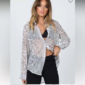 NWT Princess Polly button up top